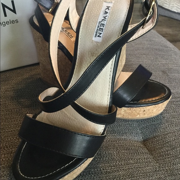 Kayleen by Los Angeles Shoes - Black Wedge sandals